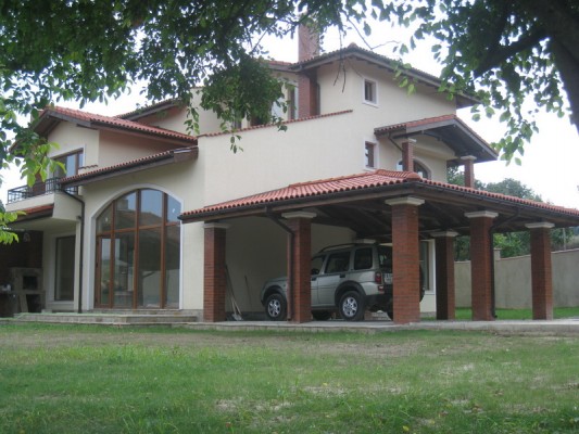 Недвижимость в Болгарии: комплекс Дом в Осеново фото 