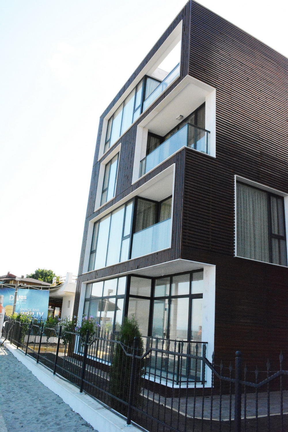 Недвижимость в Болгарии: комплекс Амара Бутик и Дизайн фото 